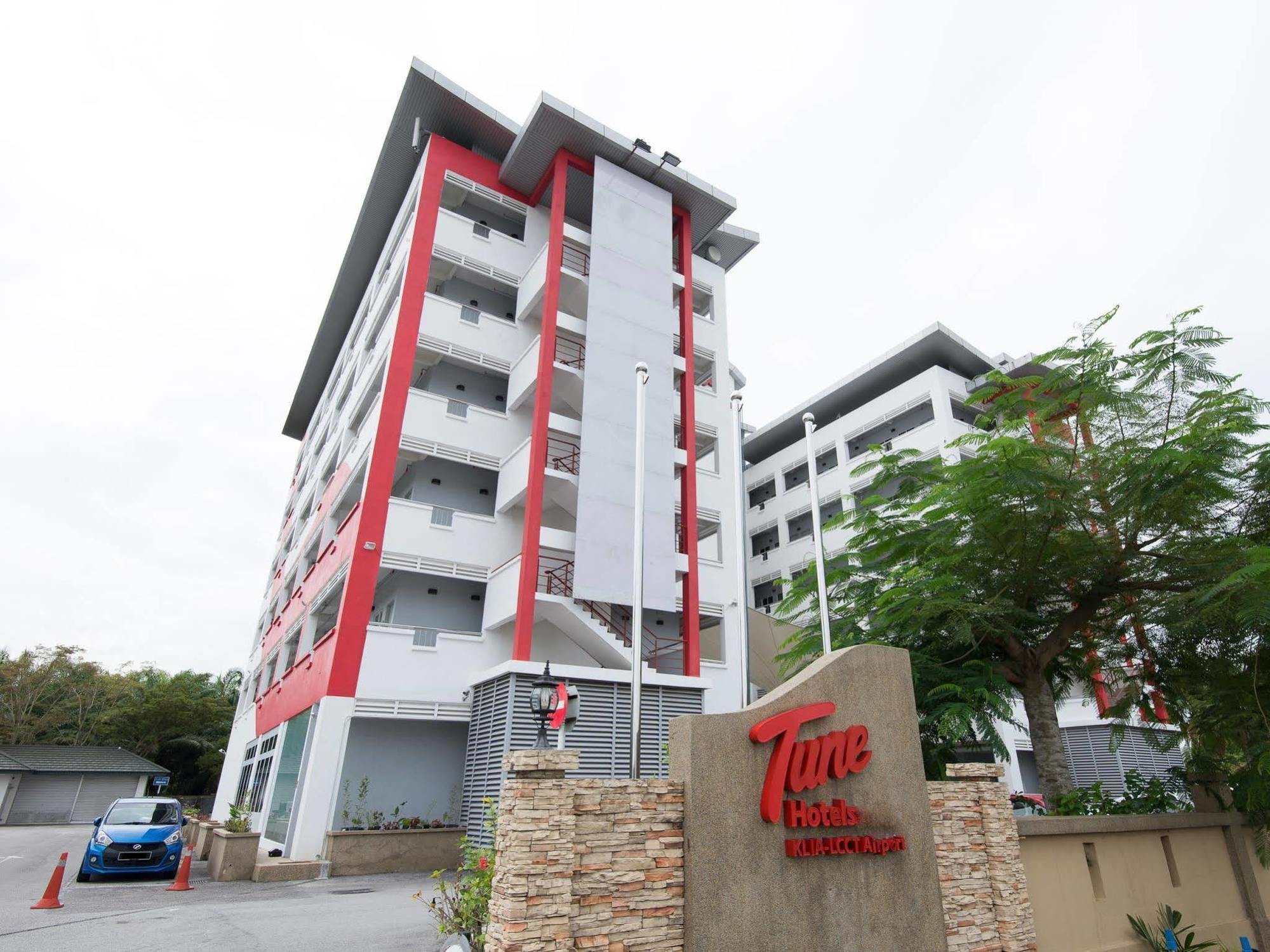 Tune Hotel Klia Aeropolis Sepang Exterior foto